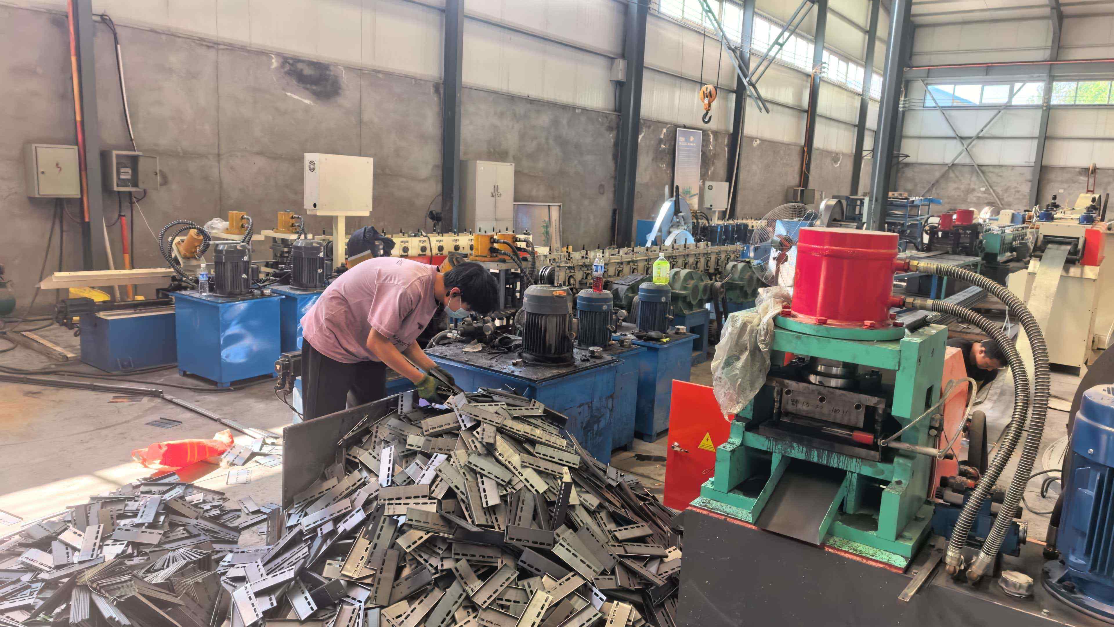 双鸭山市金属桥架锌铝镁桥架 - 排名